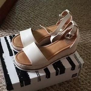 Dolce Vita off-white Espadrille Sandals